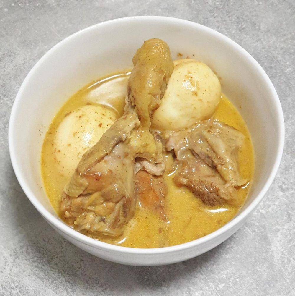 ilustrasi opor ayam (instagram.com/linscookingdiary)