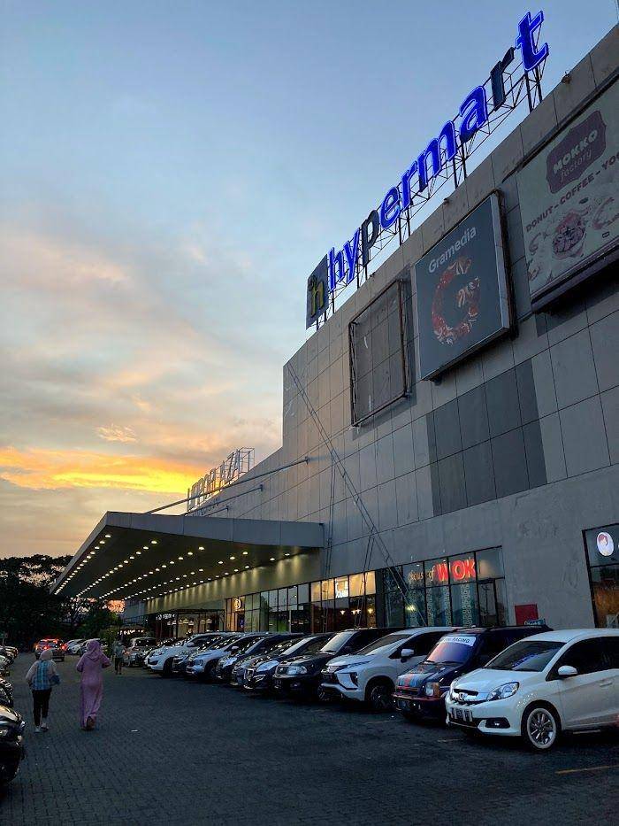 Ilustrasi Lippo Plaza Sidoarjo (https://www.waze.com/)