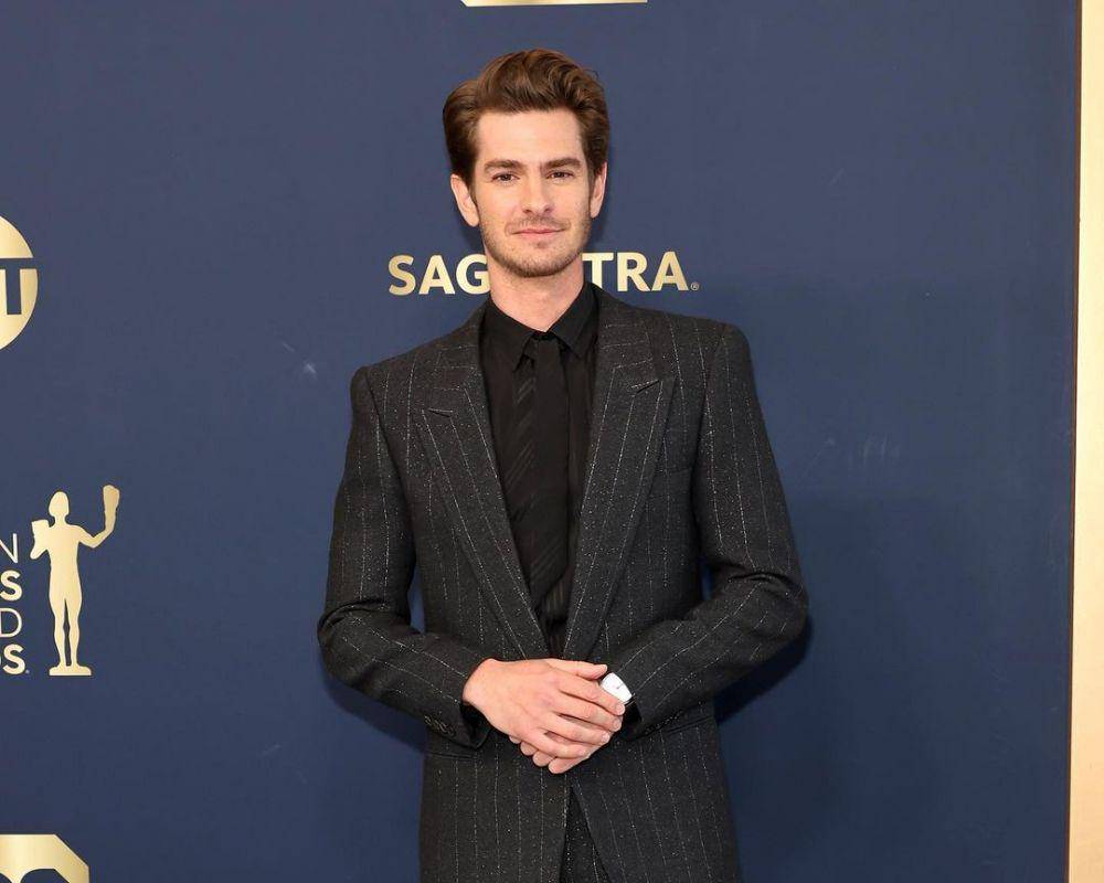 Andrew Garfield (instagram.com/netflixqueue)