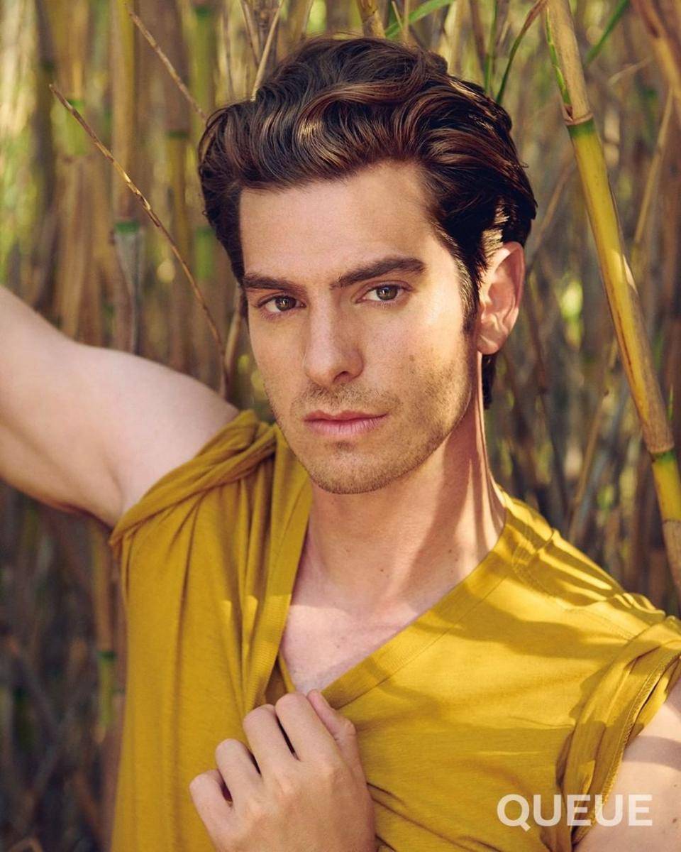 Andrew Garfield (instagram.com/netflixqueue)