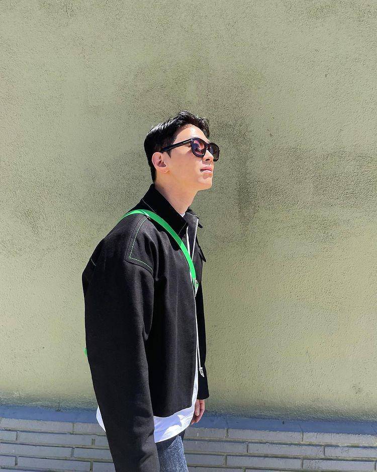 Penyanyi Korea GRAY (Instagram.com/callmegray)