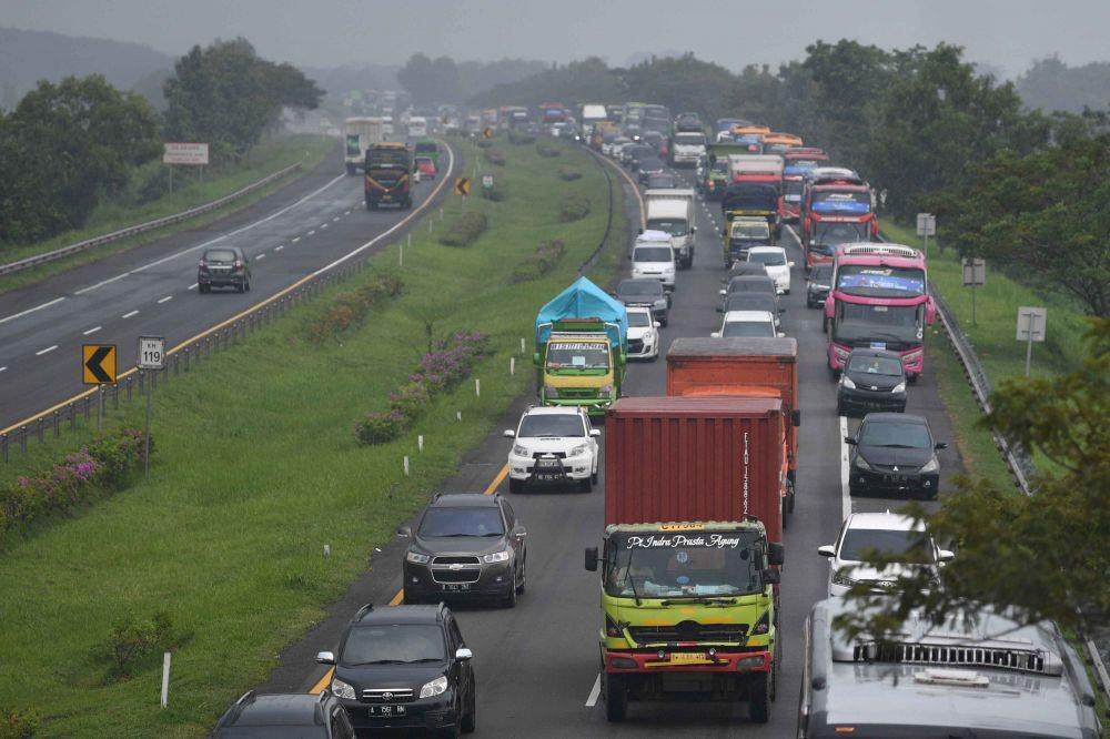 One Way Cipali-Cikampek, Menhub: Bisa Kurangi Kepadatan Arus Balik