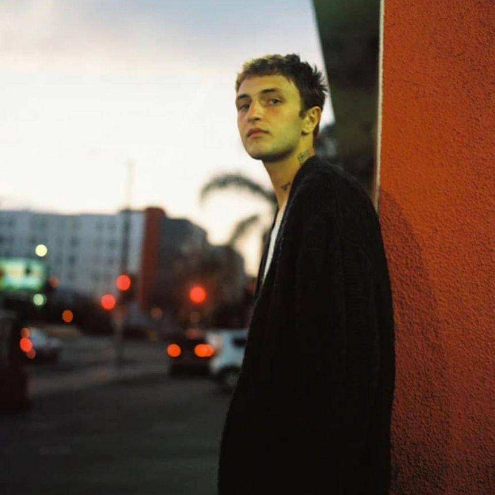 Anwar Hadid (instagram.com/anwarhadid)