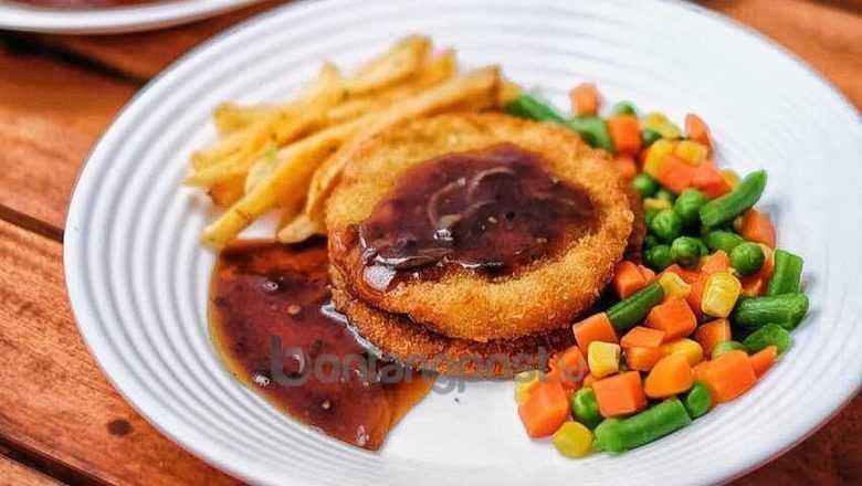 Steak tempe keju (Instagram.com/annis_motret)