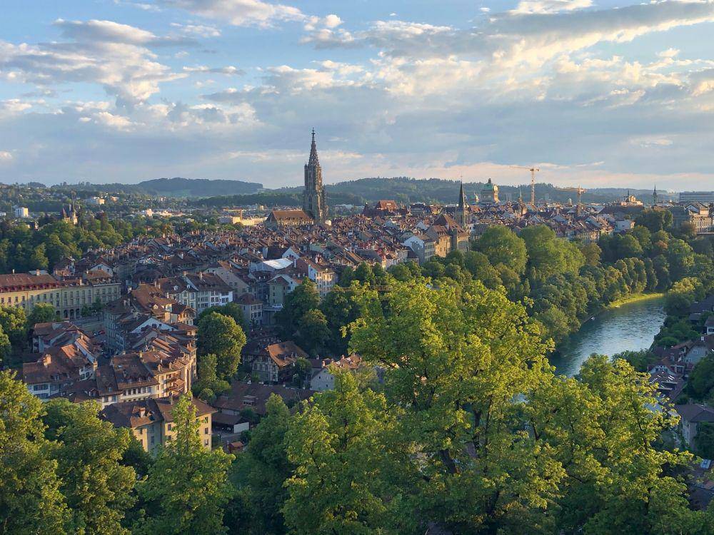 Kota Bern, Swiss (unsplash.com/Omar M.)