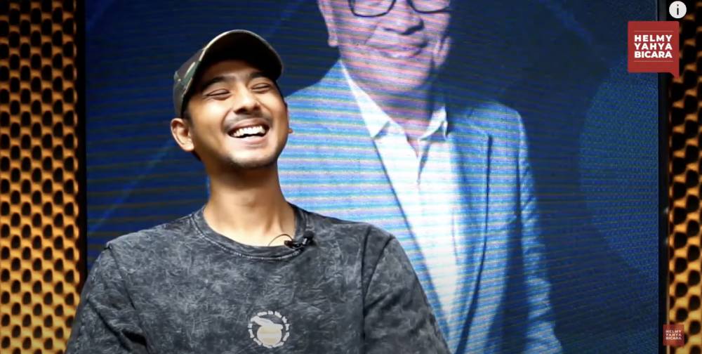 Arya Saloka (YouTube.com/Helmy Yahya Berbicara)