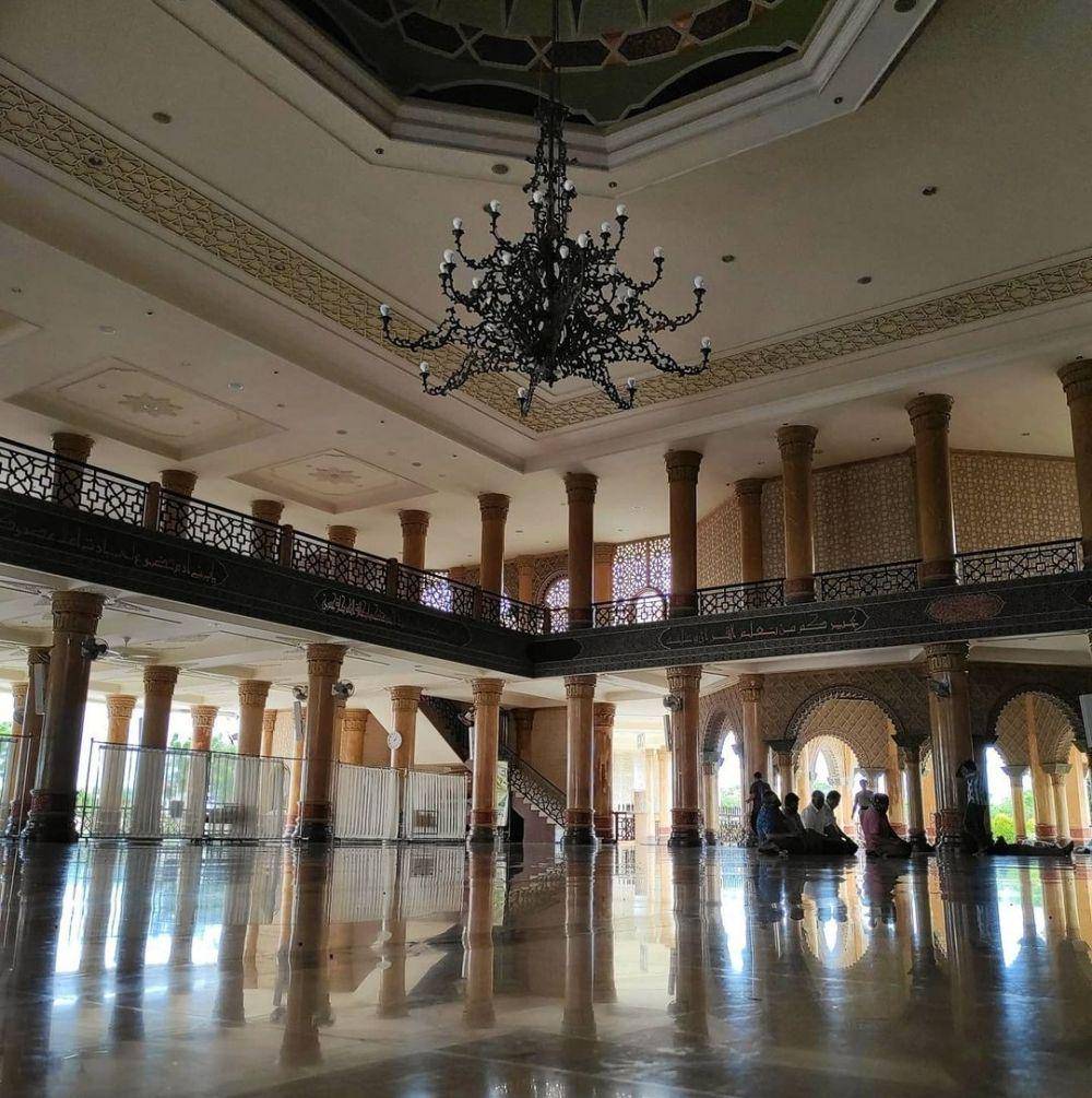potret Masjid Agung Baitul Makmur (instagram.com/irani_john_kapoor)