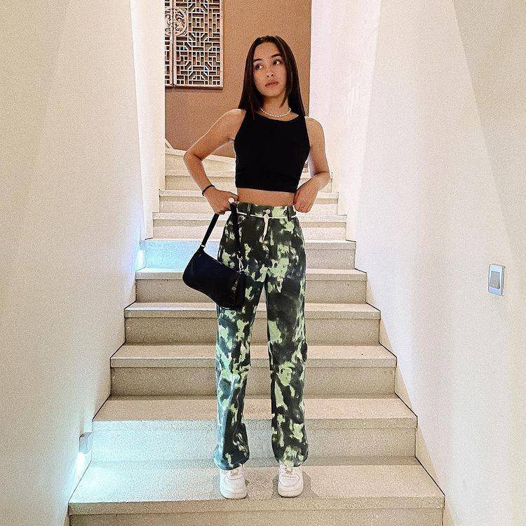 OOTD Caitlin Halderman (instagram.com/caitlinhalderman)