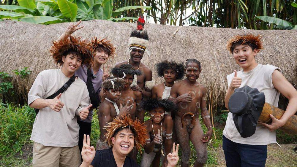 Jerome Polin dan Waseda Boys di Papua (instagram.com/jeromepolin)