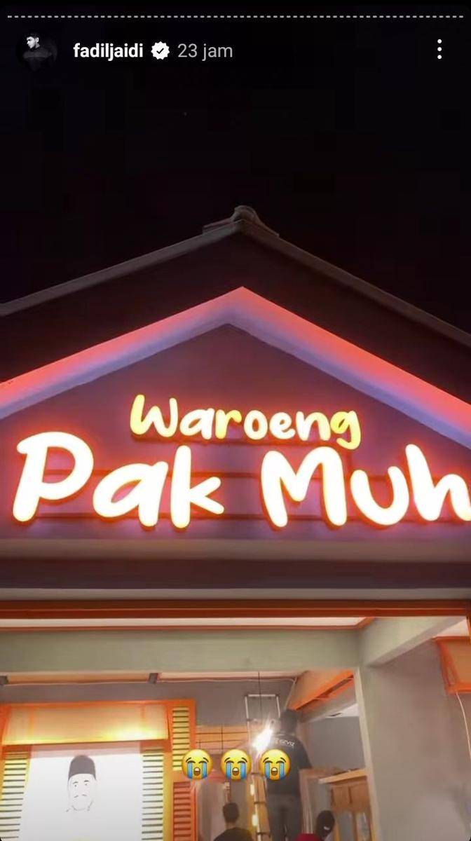 potret surprise store bakso baru orangtua Fadil Jaidi (instagram.com/fadiljaidi)