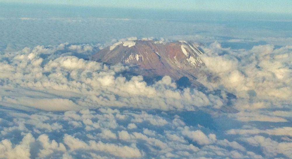 Gunung Kilimanjaro (pixabay.com/Michelle_Raponi)