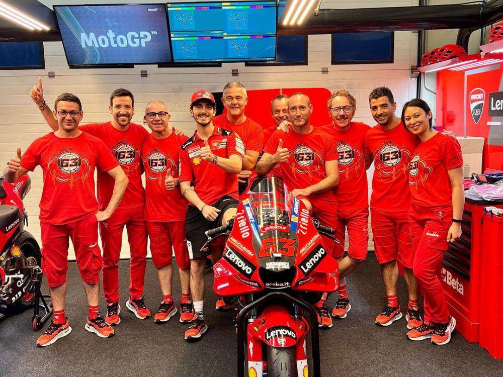 Francesco Bagnaia dan tim Ducati (instagram.com/pecco63)