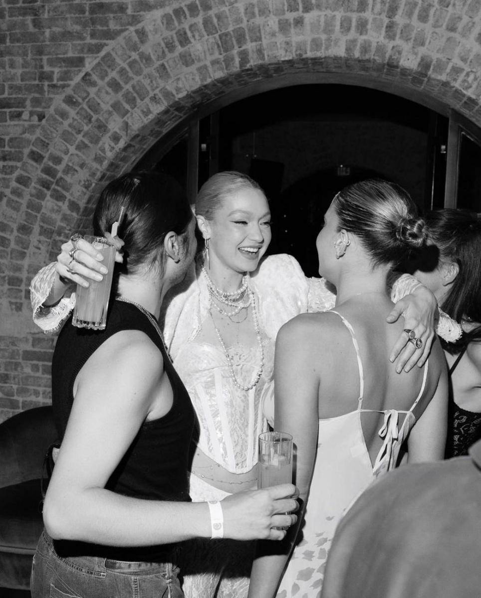 Gigi Hadid 27th Birthday Party (instagram.com/gigihadid)