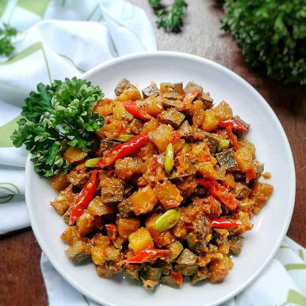 Sambal Goreng Kentang (instagram.com/caradiet.id)