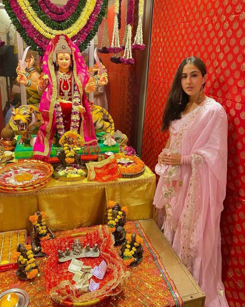 Sara Ali Khan (instagram.com/saraalikhan95)