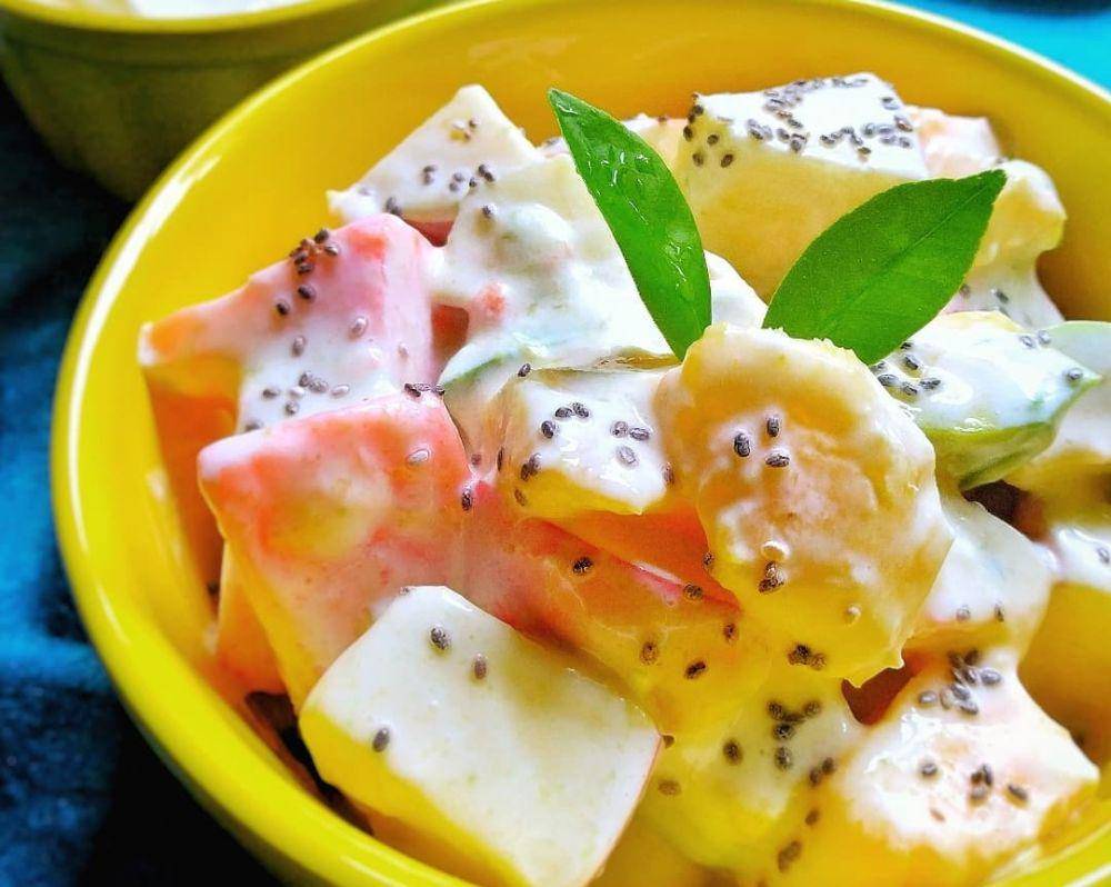 salad buah (instagram.com/dapoerbugatot)