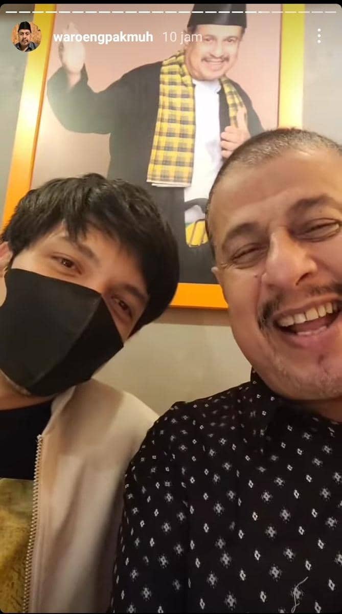 potret artis di grand opening Waroeng Pak Muh (instagram.com/waroengpakmuh)