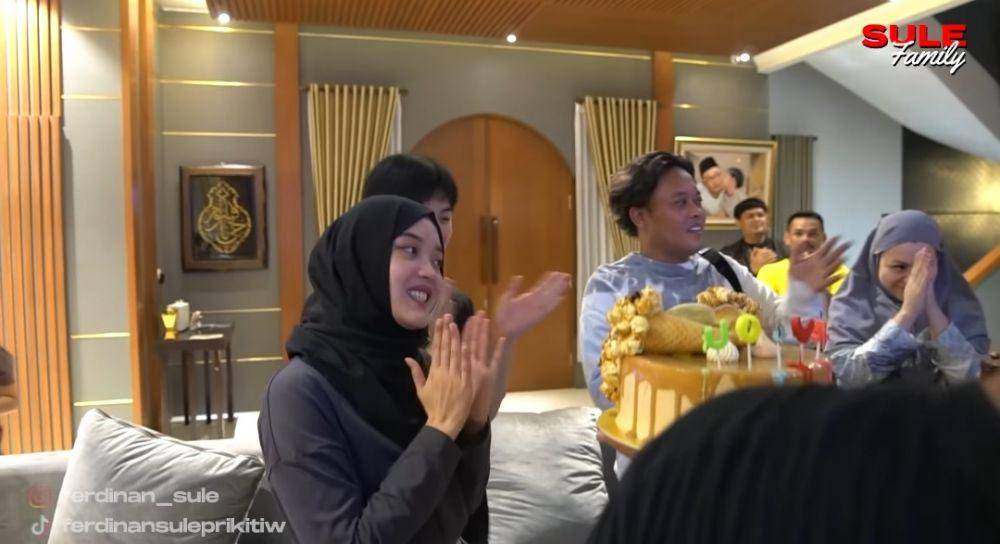ulang tahun Putri Delina (youtube.com/SULE FAMILY)