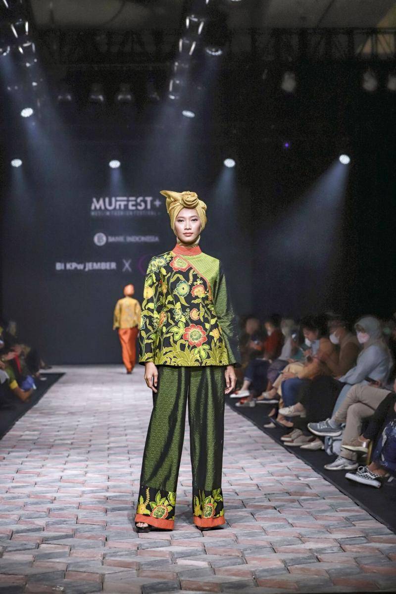 ilustrasi busana muslim modern ala Wignyo di MUFFEST+ 2022 (dok. Wignyo)