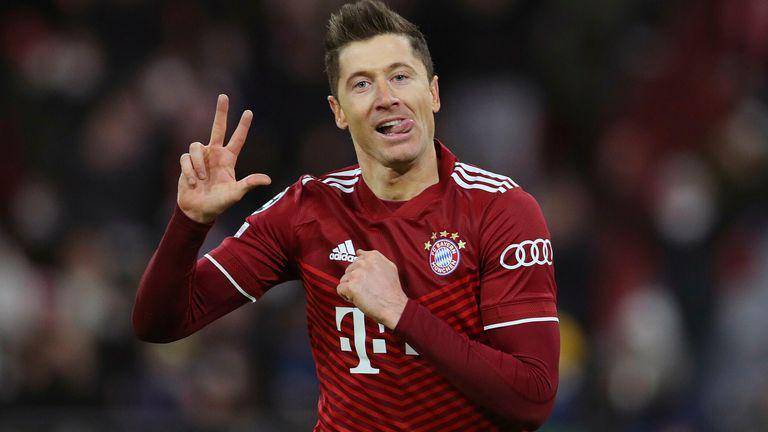 Robert Lewandowski (skysports.com)