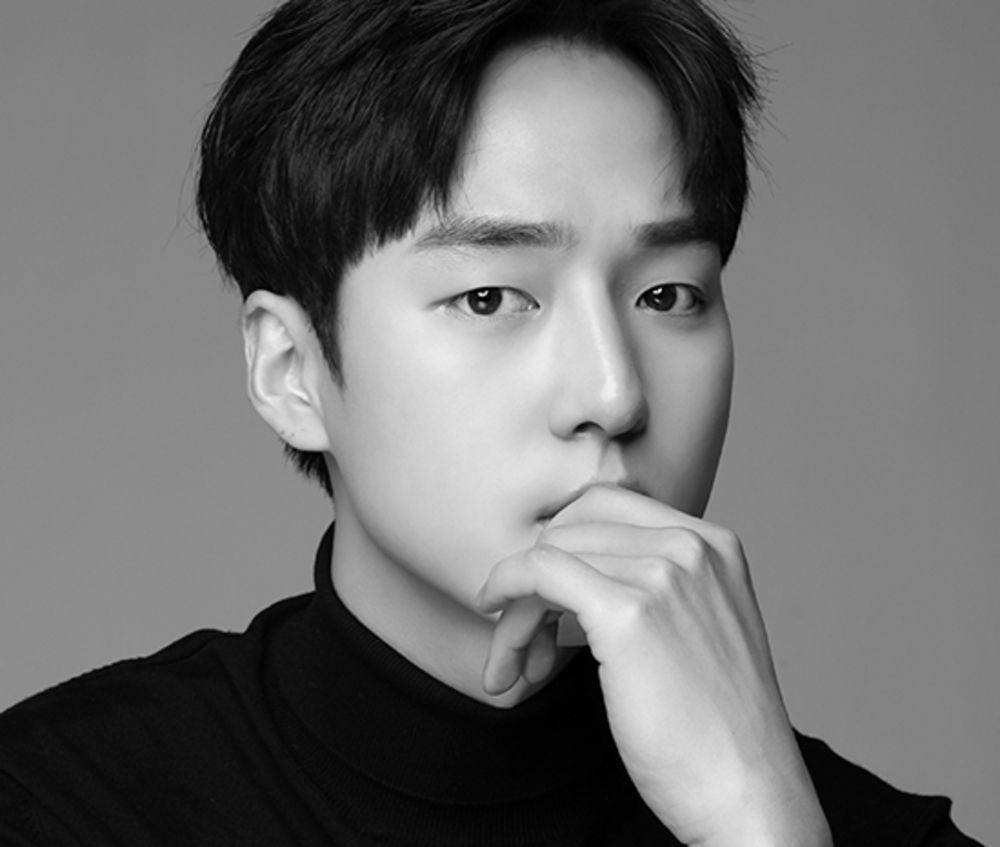 Yang Se Jong (blossomenter.com)