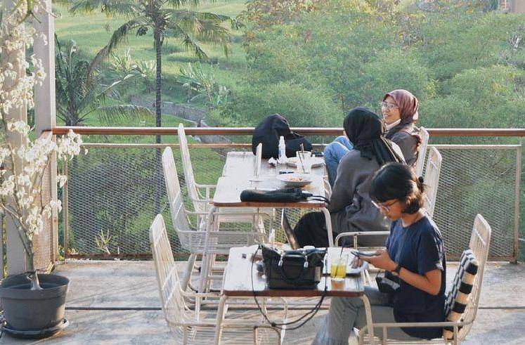 Plumeria Cafe & Creative Space (instagram.com/plumeria.cafe)