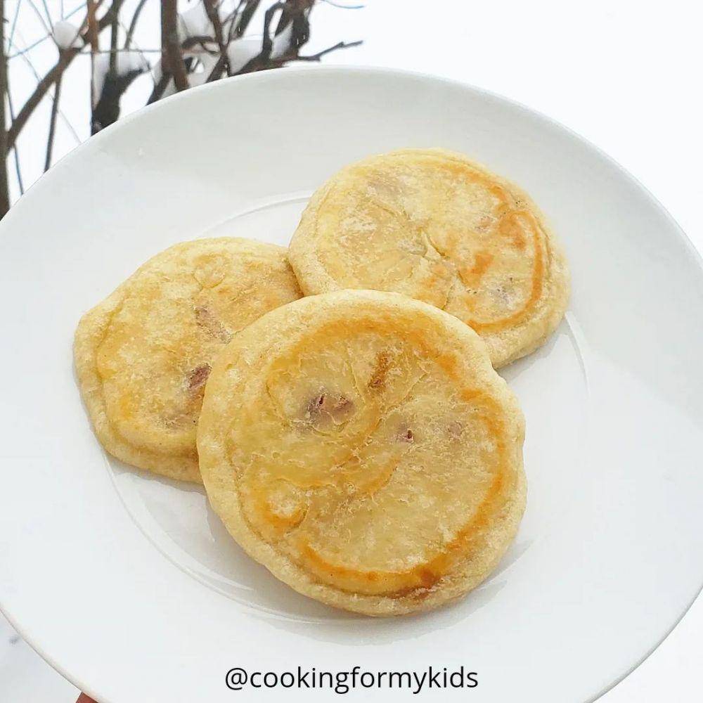 hotteok (instagram.com/cookingformykids)