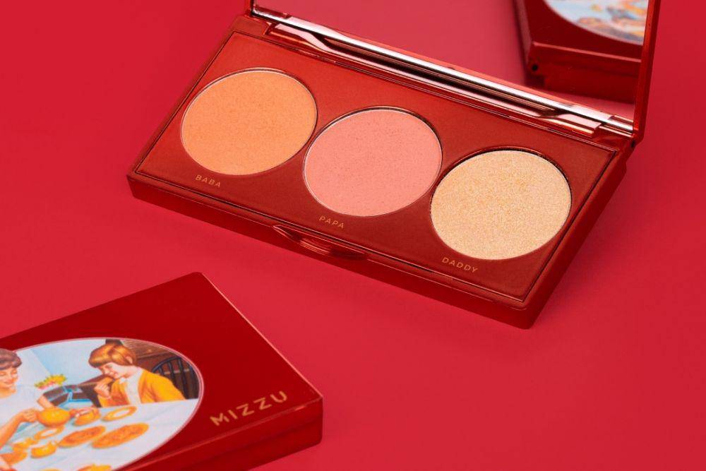 Mizzu X Khong Guan Face Palette (instagram.com/mizzucosmetics)