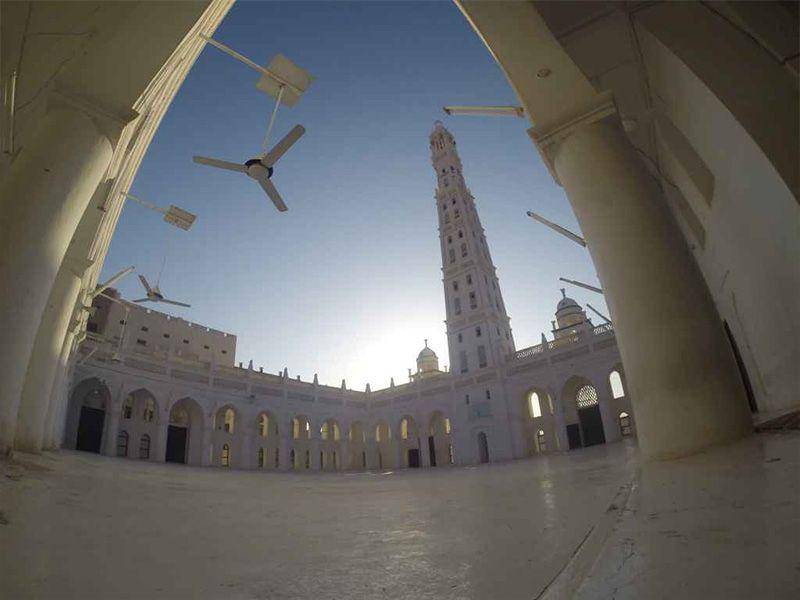 Masjid Al Mihdaar di Tarim, Yaman (Yatarim.net)