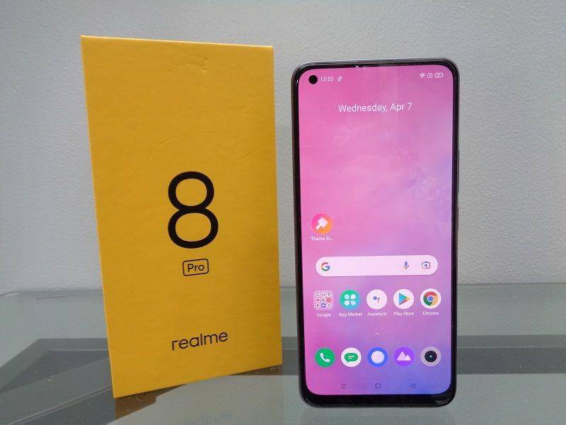 Realme 8 Pro (tek.id)