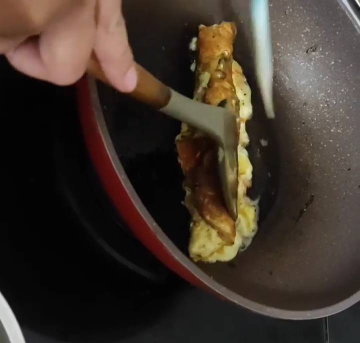 ilustrasi memasak telur gulung sayur (instagram.com/gabriellajordan91)
