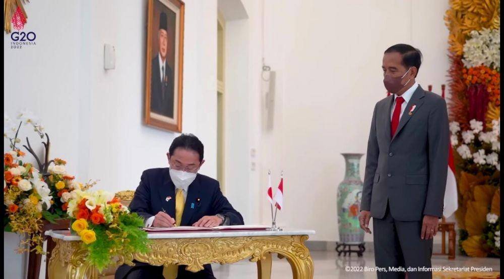 Presiden Joko "Jokowi" Widodo melakukan pertemuan dengan Perdana Menteri Jepang Kishida Fumio di Istana Kepresidenan Bogor, pada Jumat (29/4/2022) (Youtube.com/Sekretariat Presiden)