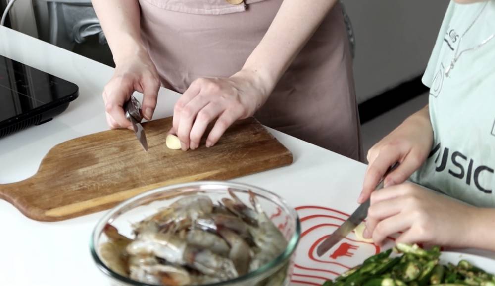 momen Arumi Bachsin masak menu lebaran (youtube.com/arumibachsin94)