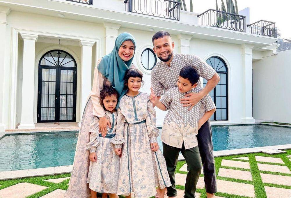 potret keluarga Shireen Sungkar (instagram.com/shireensungkar)