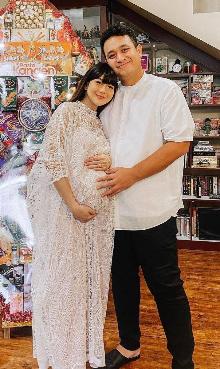 potret keluarga Gilang Dirga (instagram.com/gilangdirga)