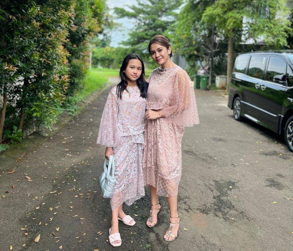 Masayu Anastasia bersama putrinya (instagram.com/masayuanastasia)