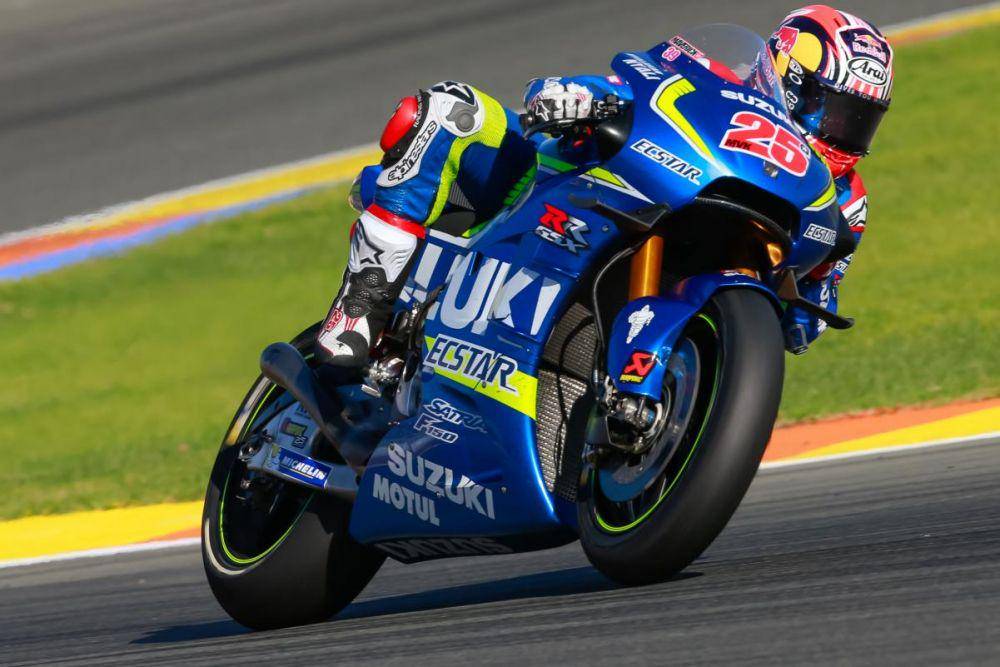 Maverick Vinales saat menggeber GSX-RR 2016. (motogp.com)