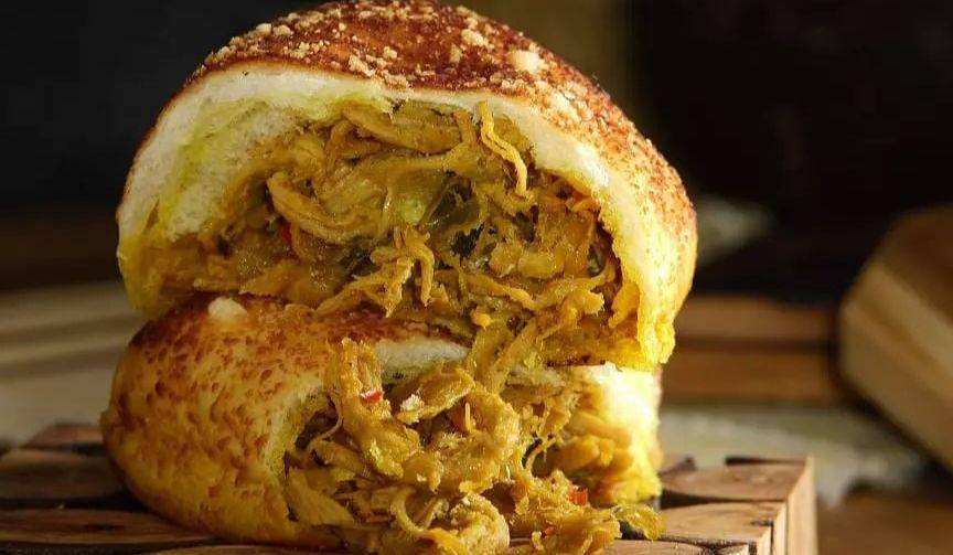 potret roti ayam betutu (instagram.com/rotibetutu)