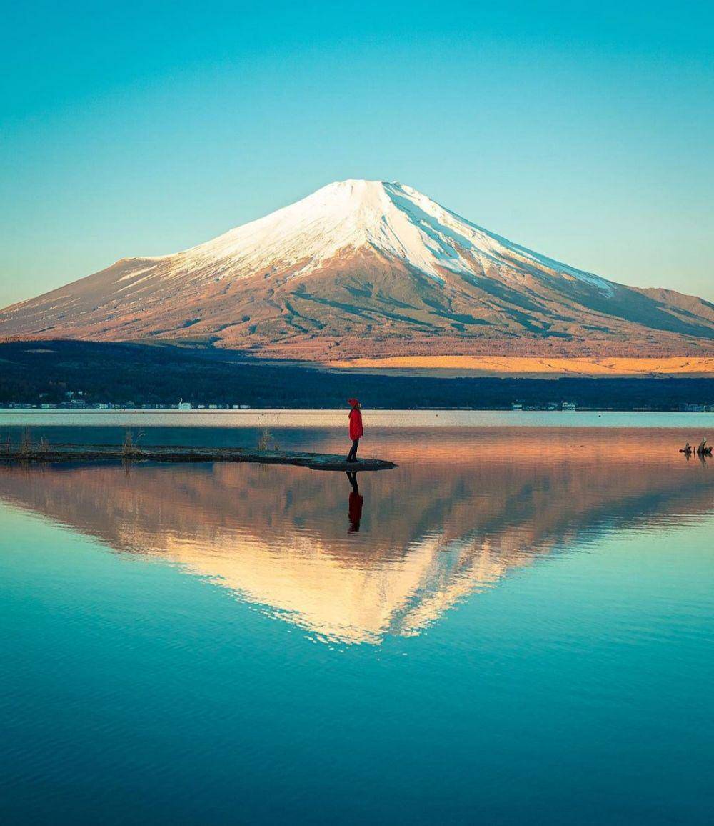 Lake Yamanaka (instagram.com/kyoko1903)