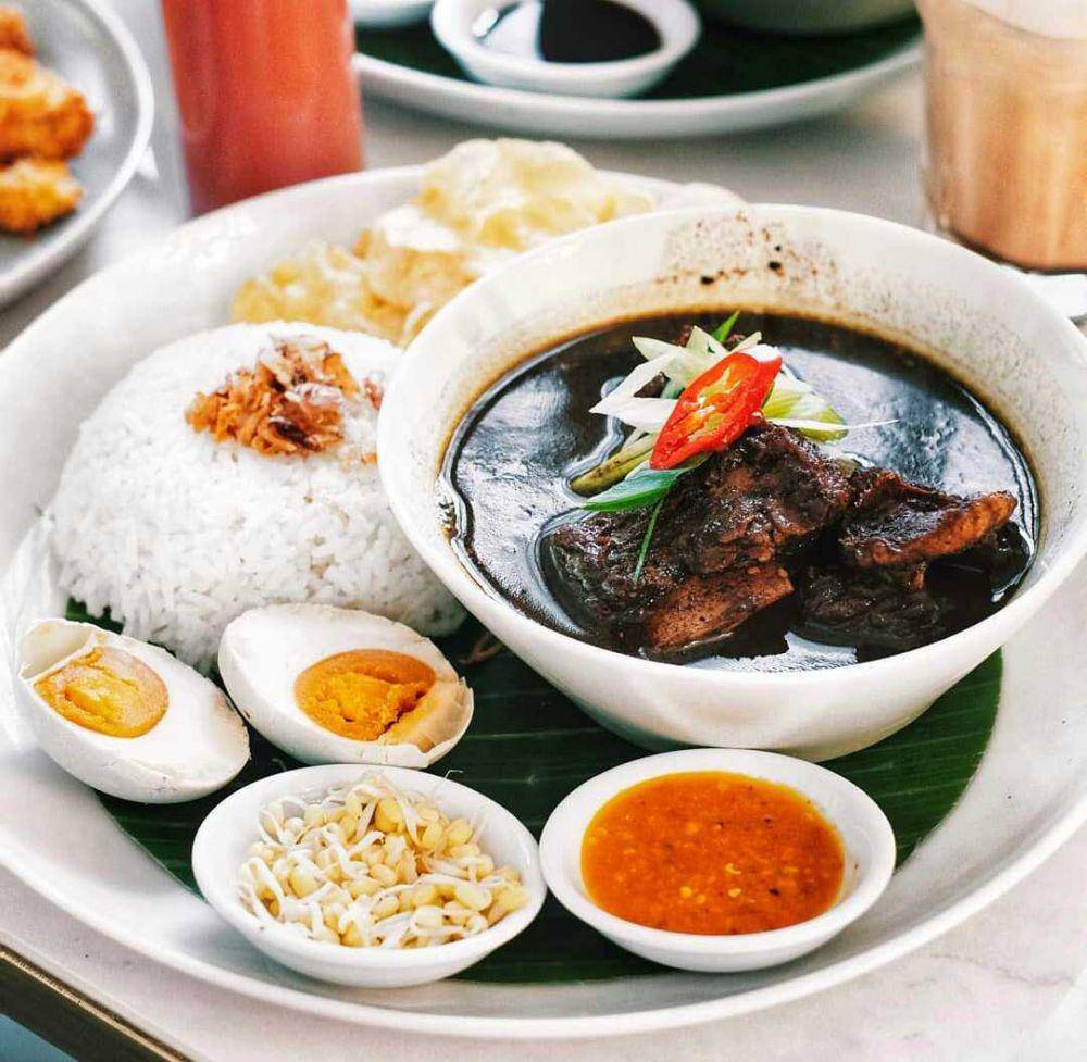 rawon (instagram.com/jktdelicacy)