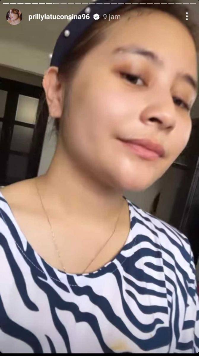 potret lebaran Prilly (instagram.com/prillylatuconsina96)