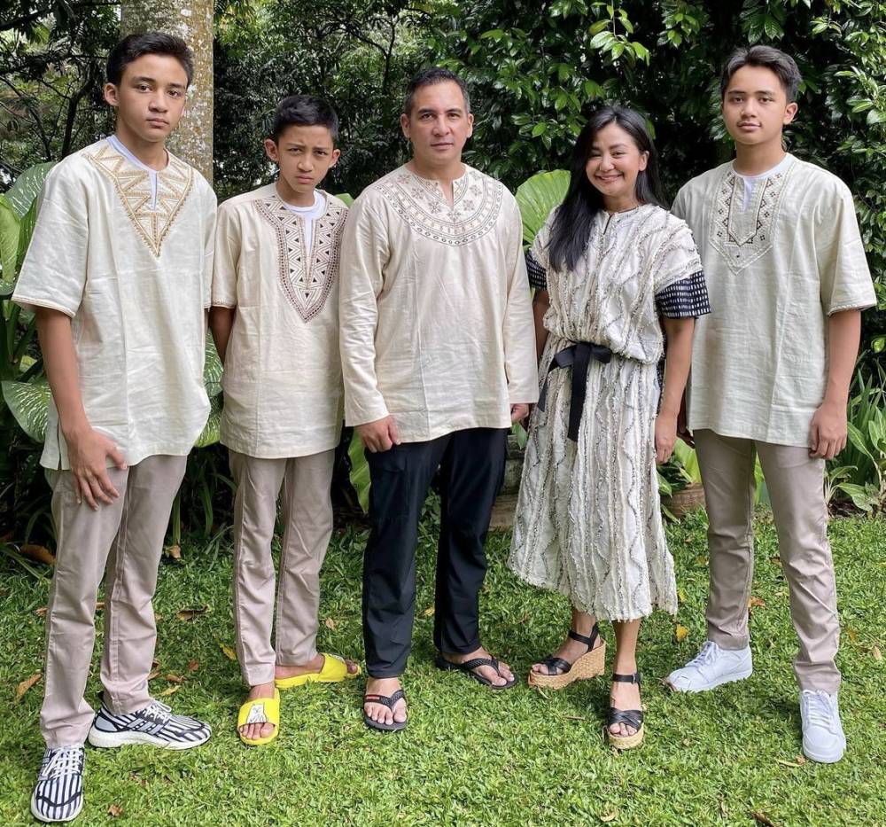 potret lebaran keluarga Frans Mohede (instagram.com/francmohede)