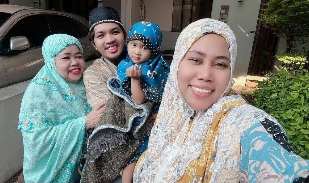 Evi Masamba bersama keluarga (instagram.com/evi_masamba_real)