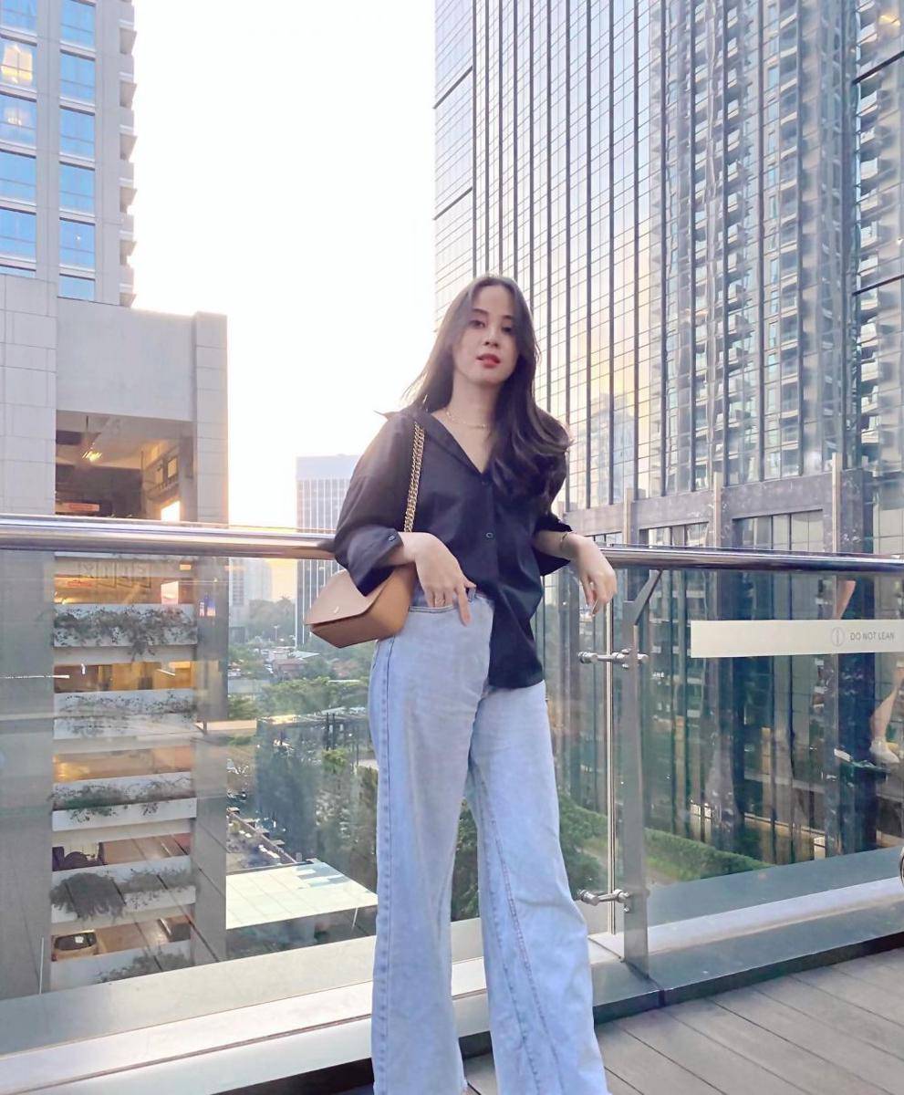 OOTD celana panjang ala Aurel Valen (instagram.com/Aurel Valen)