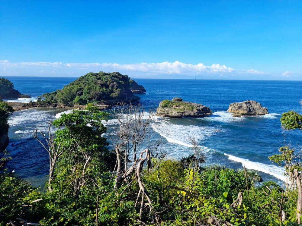 potret pantai ngliyep (instagram.com/Pantaingliyepmalang)