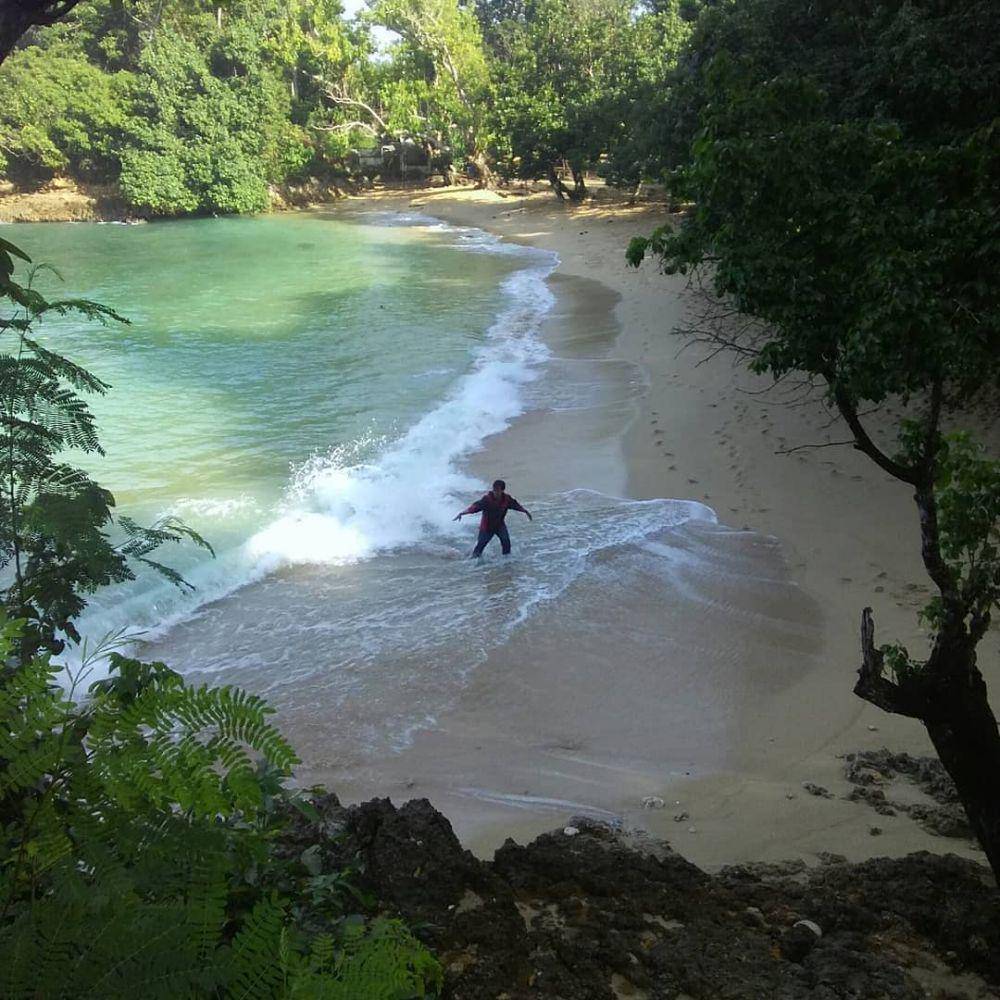potret pantai ngliyep (instagram.com/Pantaingliyepmalang)