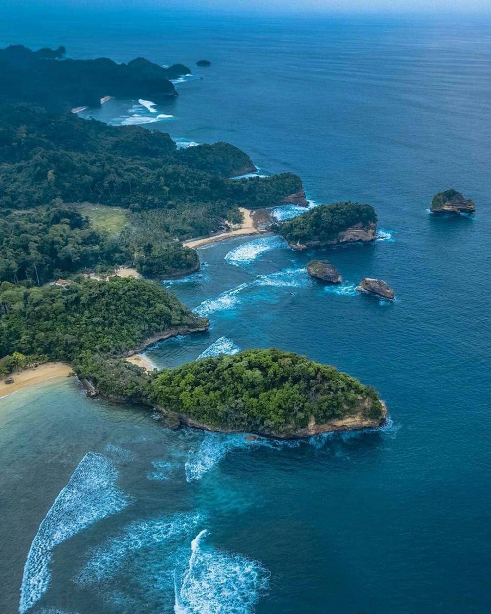 potret pantai ngliyep (instagram.com/Pantaingliyepmalang)