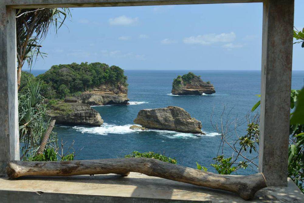 potret pantai ngliyep (instagram.com/Pantaingliyepmalang)