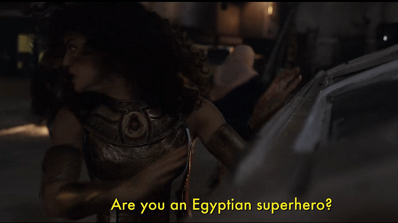 Layla ditanyai apa dia hero Mesir. (Dok. Marvel Studio/Moon Knight)