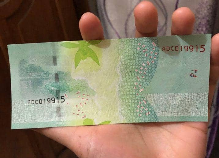 uang salah potong (instagram.com/wkwklandreal)